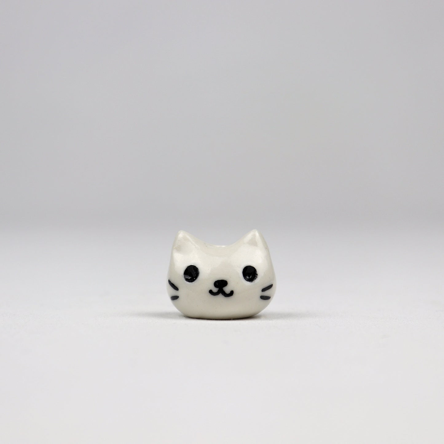Cat Bud Vase - White & Smiley