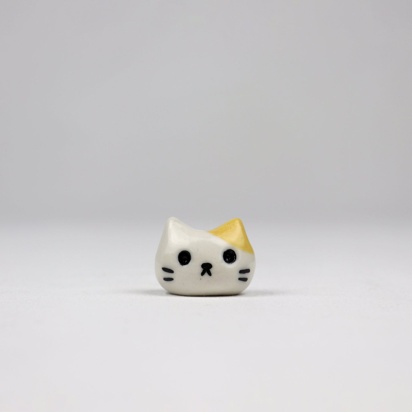 Cat Bud Vase - White & Yellow