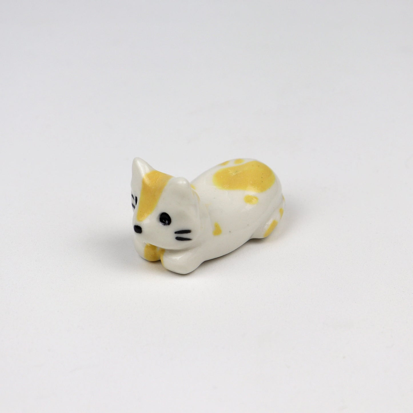 Handmade Ceramic Cat Chopstick Holder - Cat Loaf
