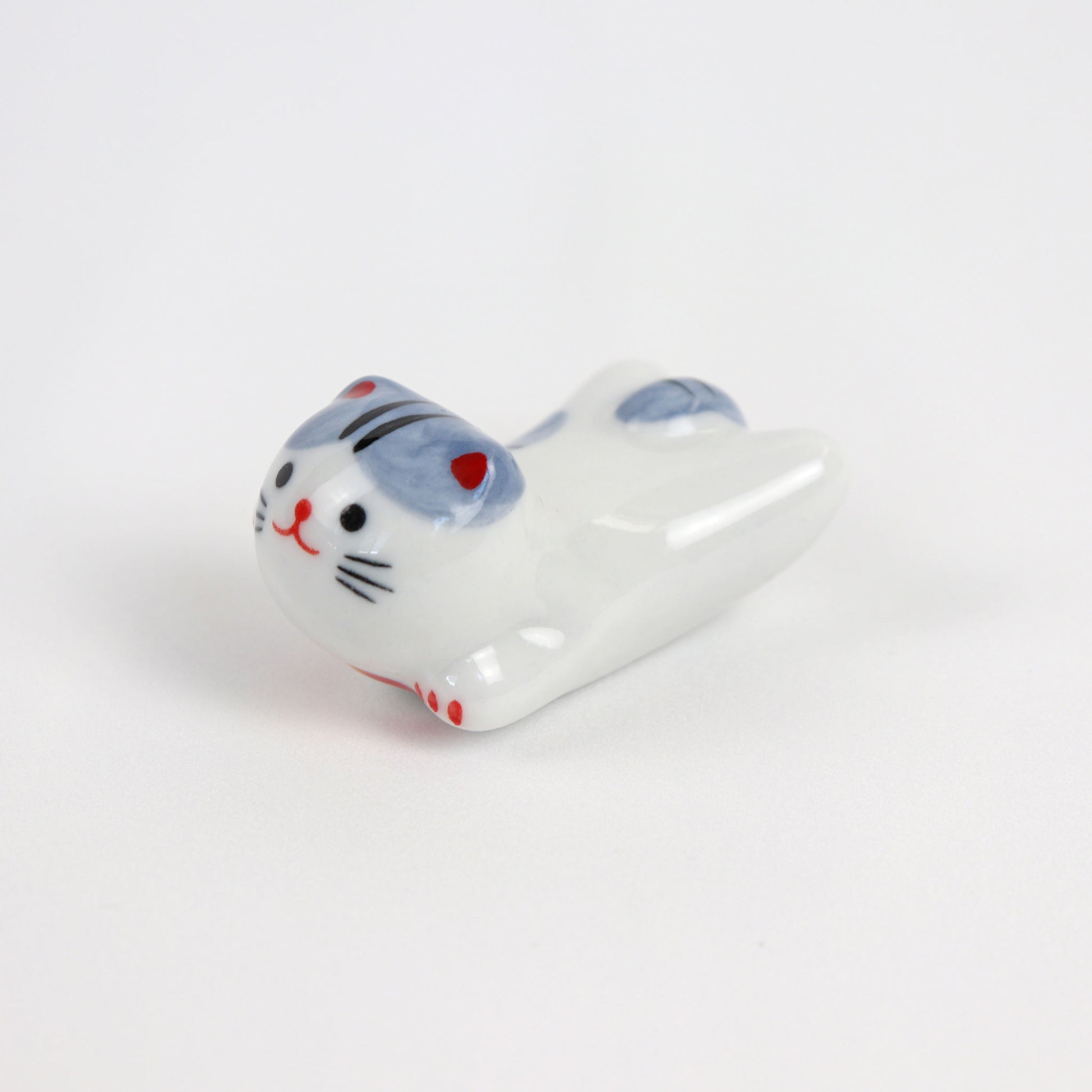 grey and white cat cute ceramic chopstick rest