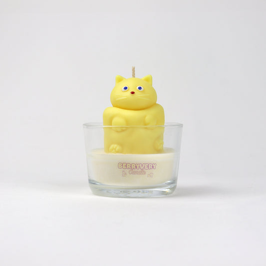 Chonky Cat Candle - Yellow